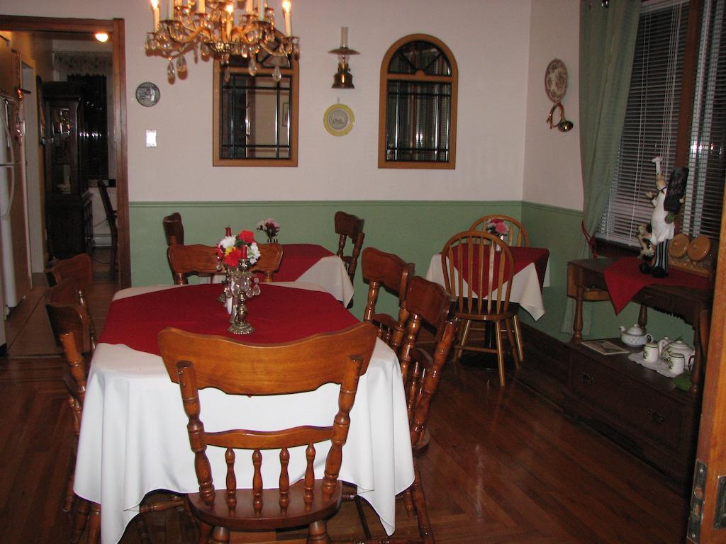 Magnolia B&B Granby Ngoại thất bức ảnh