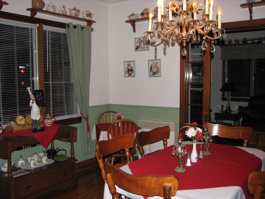 Magnolia B&B Granby Ngoại thất bức ảnh